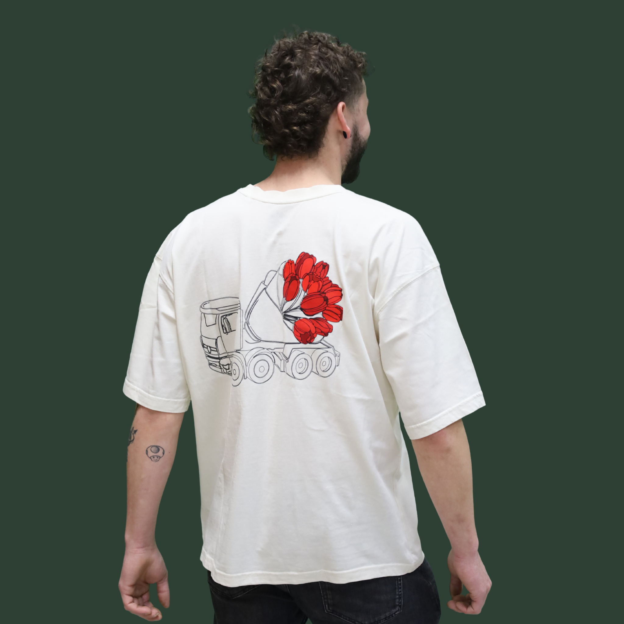 T-shirt Camion à tulipes – Conduite fleurie OVERSIZE